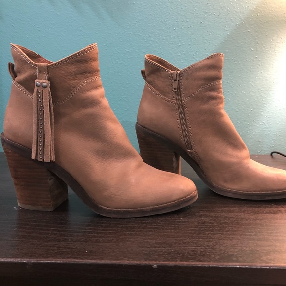 Lucky Brand Genuine Leather Brown Booties - Picture 2 of 7